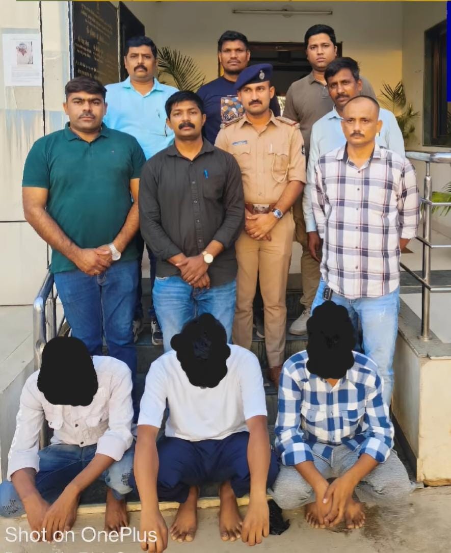 Jain Mandir Hui Chori At Sewri, 3 Arrested By MRA Marg Police Station