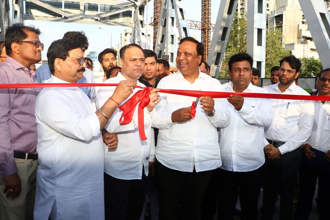 Finally Gokhale Bridge Andheri Poora Ready Hua, Finally Ready, Guardian Minister Ashish Shelar Ke Hathon Open Kiya Gaya