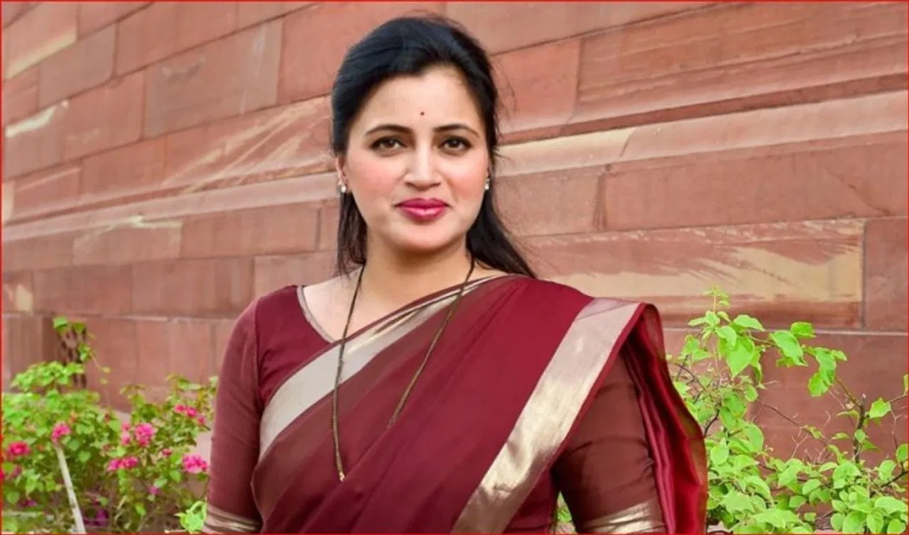 Hindu Sherni Tu Kuch Din Ki Mehman Hai, BJP Leader, Navneet Rana Ko Pakistan Se Jaan Se Maarne Ki Dhamki Aayi, Khar Police Station Me Mamla Darj