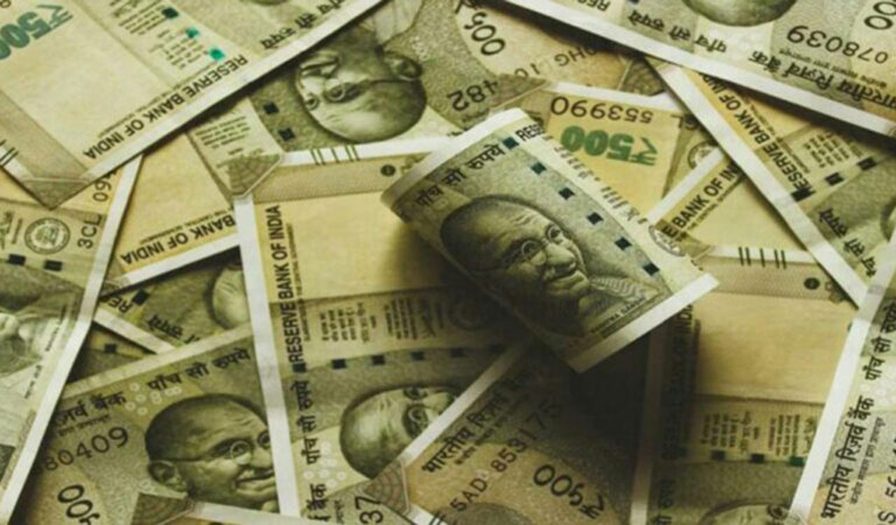 South Mumbai se Cash 2.3 crore sieze kiya gaya, Model Code of Conduct karwai, LT Marg Police station me mamla darj