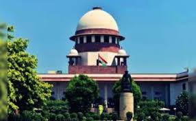EVM Se Nahi Ballot Paper Se Chunav Hona Chaiye, Petition Kharij Kiya Supreme Court Ne, Petitioner Ko Phatkaar Lagaya