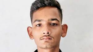 Shaadi Hall Mein Stage Par Chori Karne Wale Ko Logon Ne Pakda At Borivali, Arrested By MHB Police