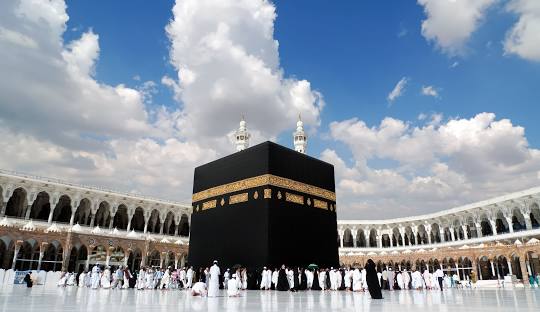 Saudi Arab ne Umrah ke liye Entry ki last date 13 April declare kiya, uske baad Hajj ki Tyaari shuru ki jayegi