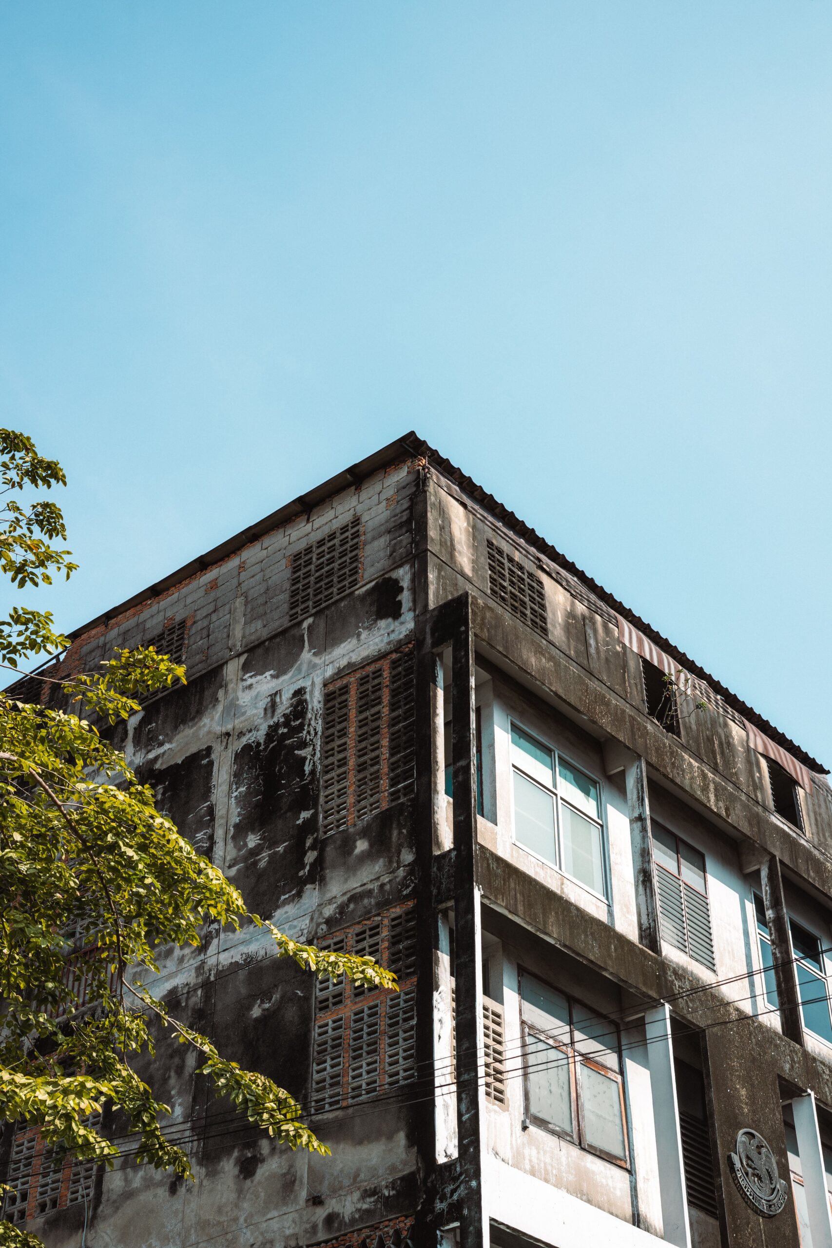 Navi Mumbai: NMMC Ne 501 Imaraton Ko Kiya Dangerous, 51 Ko Uninhabitable Declare