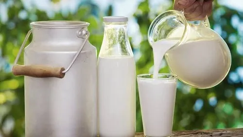 Milk Price Rs 2 badhennge 15 March se, Maharashtra me Cow Milk Rs 58 buffalo Milk Rs 74 per liter hoga