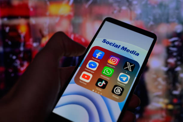 Meta Ki Social Media Apps, Facebook, WhatsApp, Instagram Down Hua Tha Worldwide, Users Ko Problems Face Karni Padi