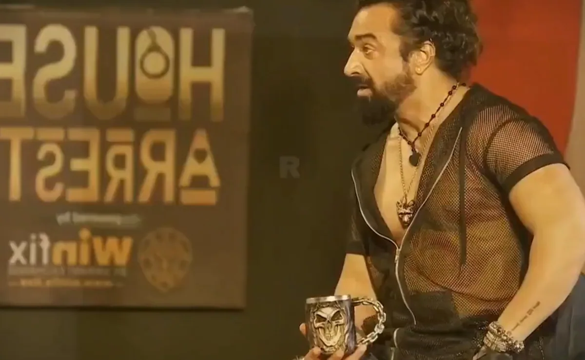 Ajaz Khan Ka Show House Arrest Hataya Gaya Ullu App Se, Sex Positions Stunt Video Viral Hone Ke Baad