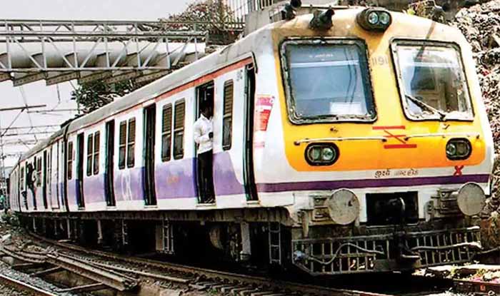 Central Local Line Diva aur Mumbra station ke beech Signal Glitch hua tha subha, Local Train 8 se 10 minutes late