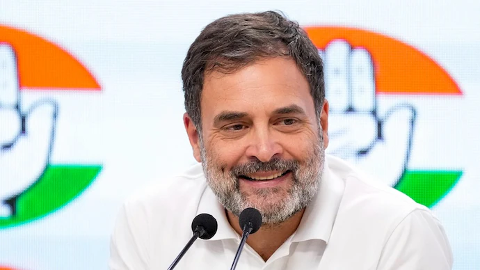 Rahul Gandhi Ko Pune Court Se Mili Rahat, Savarkar Defamation Mamla