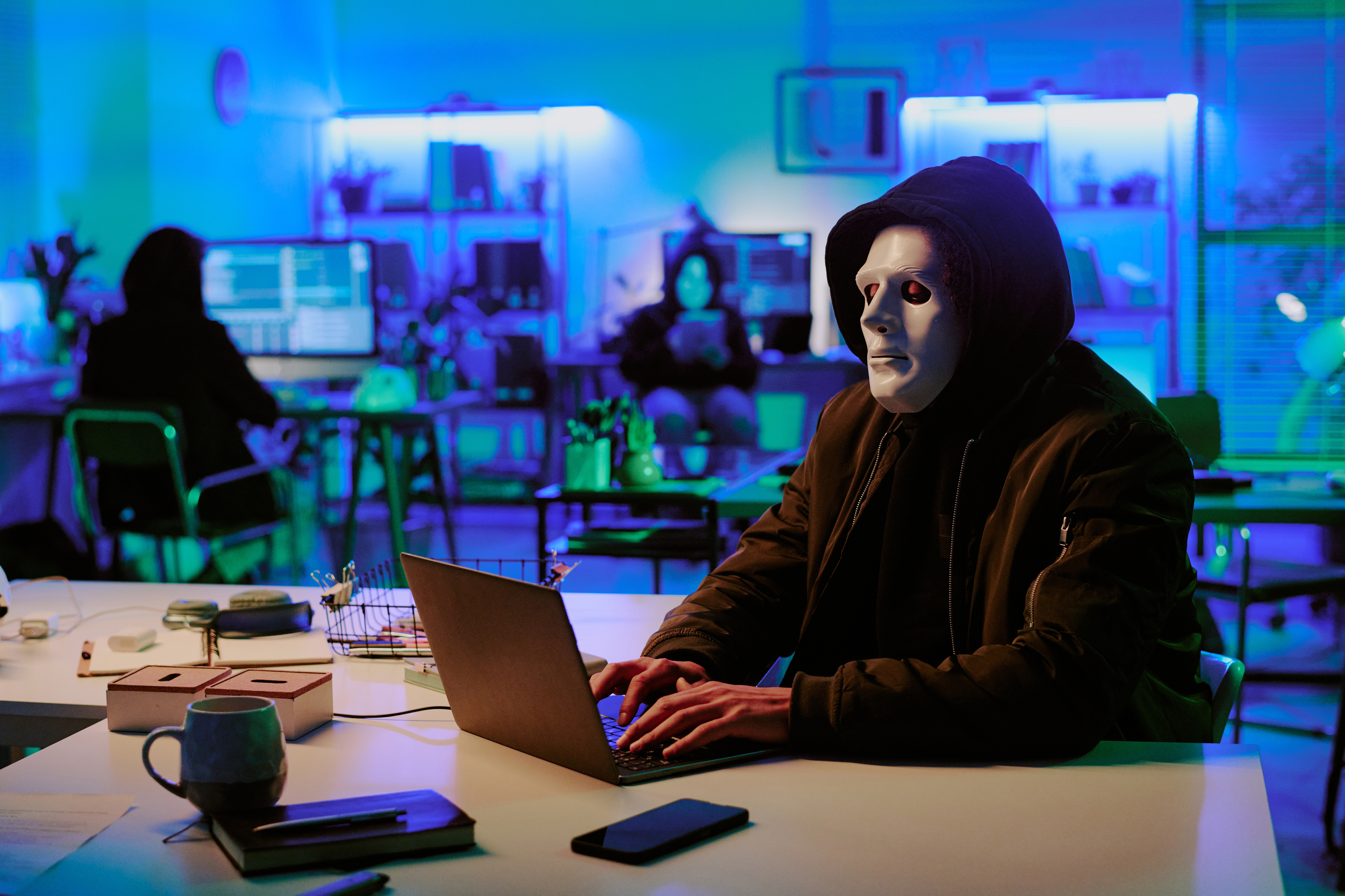 Mumbai Mein Naya Cyber Scam! Aspiring Actress Ko Fake Web Series Offer Se Loota