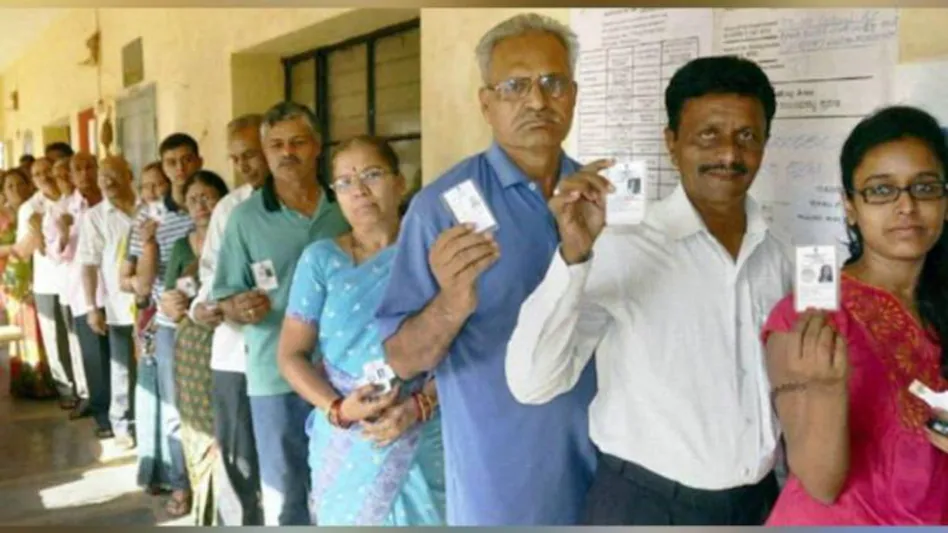 Polling Booth Me Mobile Lejana Allow Kiya Jaaye, Bombay High Court Me PIL File Kiya MNS Member Ne