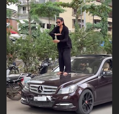 Navi Mumbai Mein Mercedes Par Dance Karti Mahila Ka Video Viral, Police Ne Kiya Action