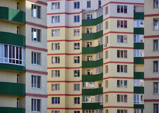 Kalyan Mein Illegal 6-Storey Building Girane Ka Aadesh