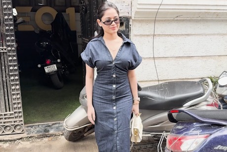 Jannat Zubair Rahmani spotted at andheri
