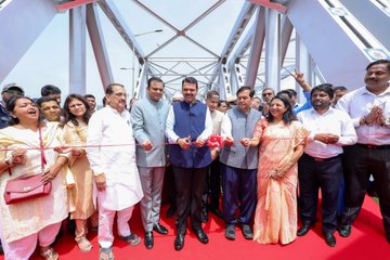 CM Devendra Fadnavis Ne Kiya Sindoor Flyover Ka Udghatan, Purana Naam Tha Carnac Bridge
