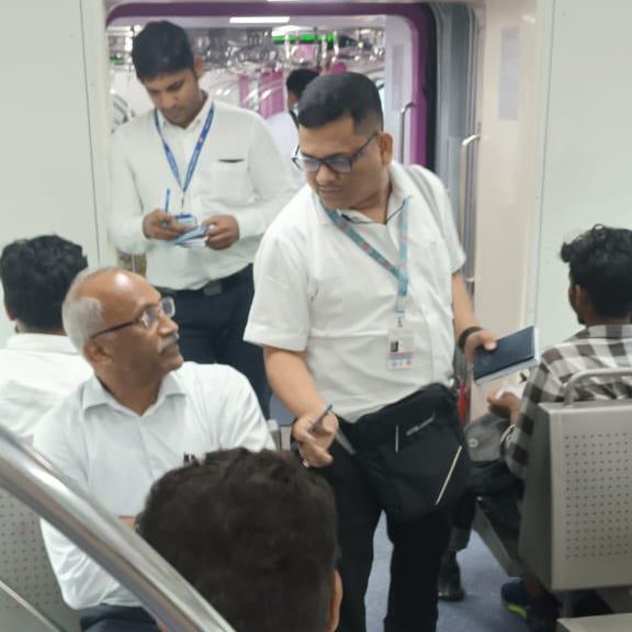 Central Railway Ki Special Ticket Checking AC Local Mei