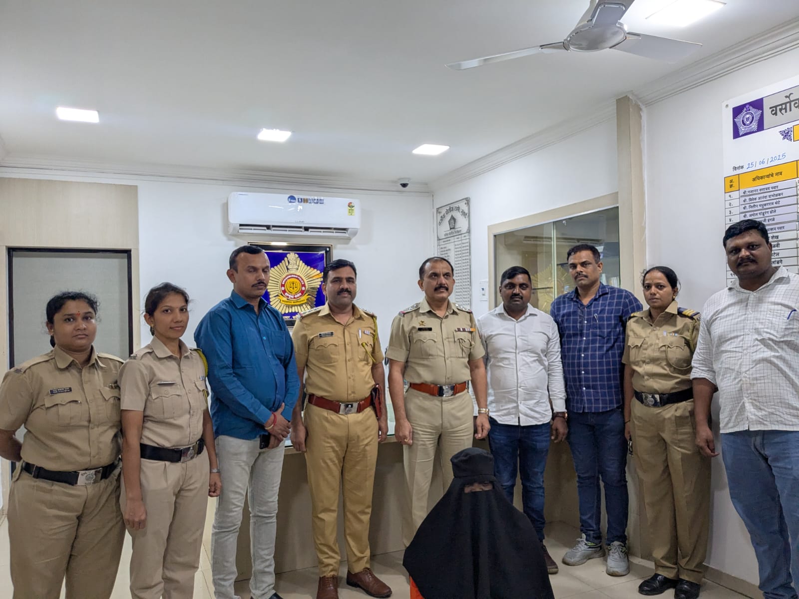 Versova Police Ka Bada Action! ₹1.42 Crore Ki Cocaine Capsules Pakdi, Foreign National Arrest