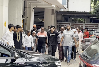 MC Stan Spotted At Bandra Masjid