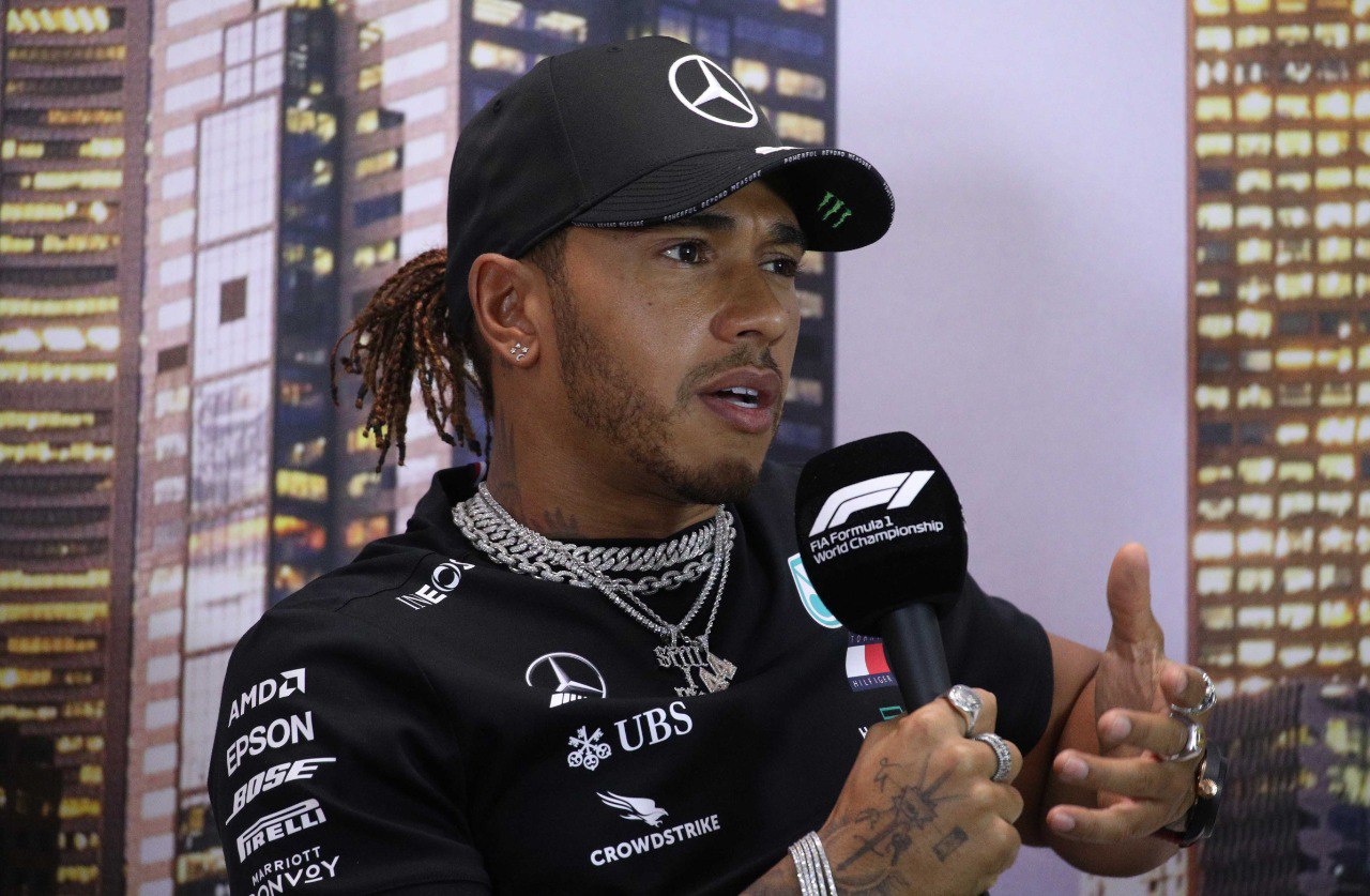 “Gaza ke zulm par Lewis Hamilton ka sabar tut gaya, kaha – ‘Ab khamosh rehna mumkin nahi’”