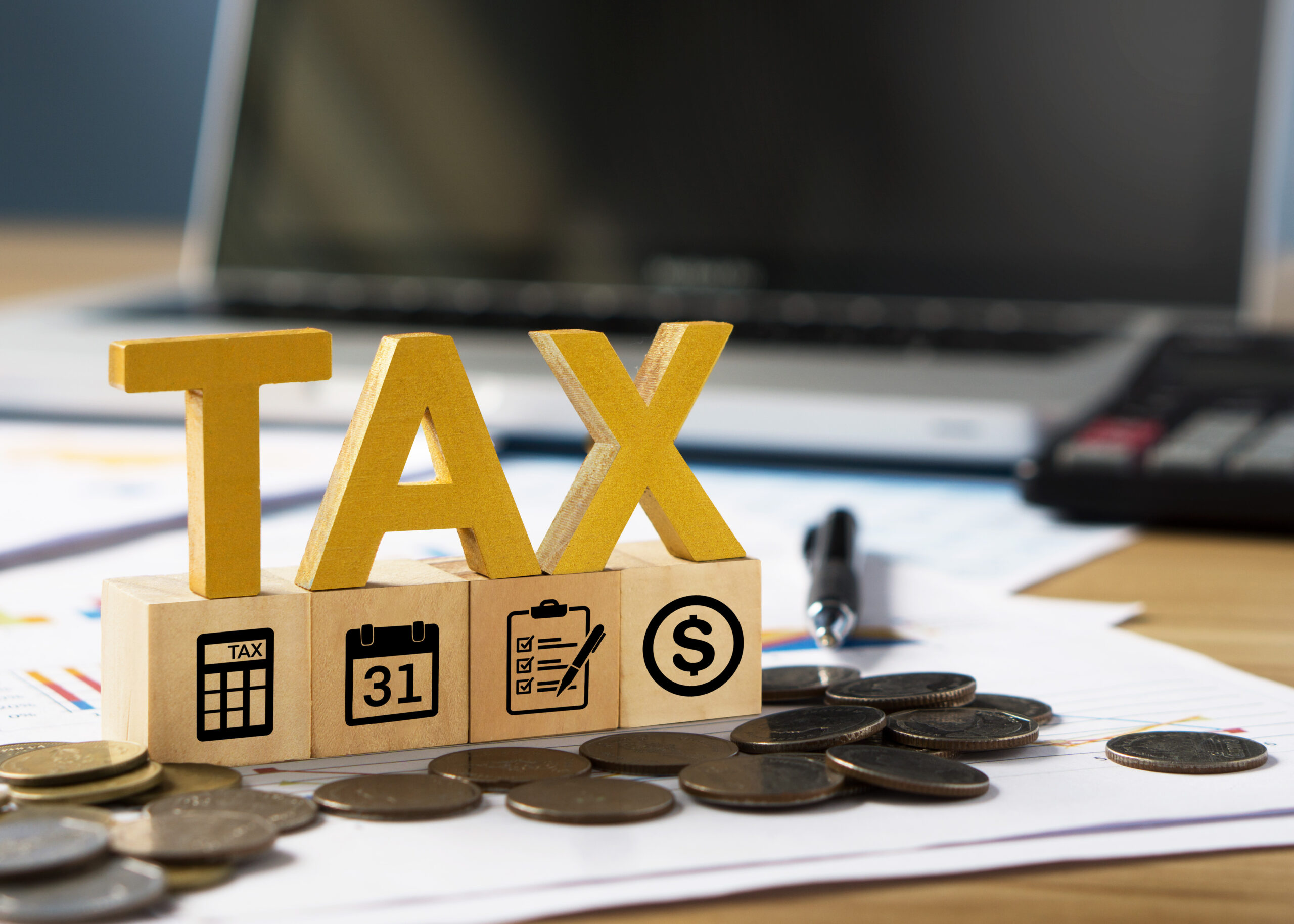 Fake Income Tax Emails Se Taxpayers Ko Lootne Ki Koshish, PIB Fact Check Ne Di Chetaavni