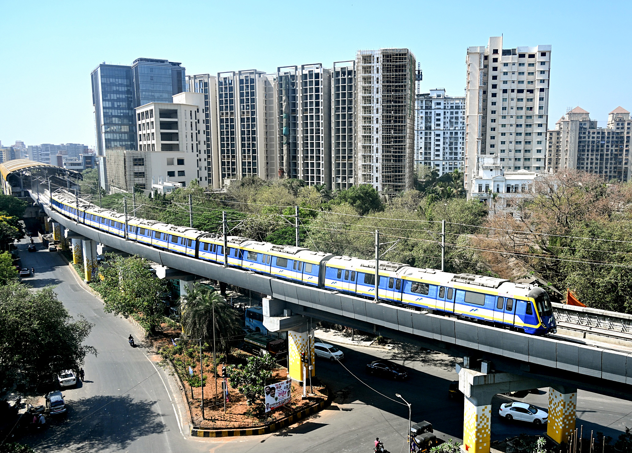 Ganeshotsav Ke Liye Mumbai Mein BEST Buses Aur Metro Services Badhayi Gayi
