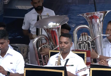 CSMT par Indian Navy Band ne 79th Independence Day ka jashn manaya