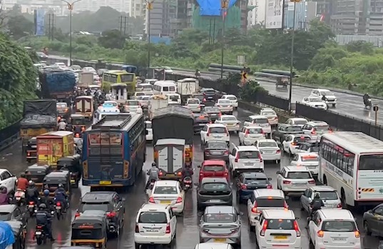 Thane Mein Ganpati Visarjan 2025 Ke Liye Traffic Advisory