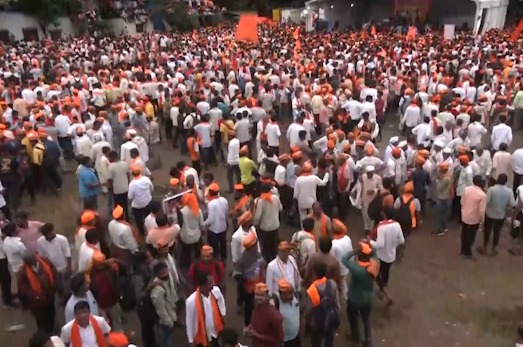 Maratha Kranti Morcha CSMT, Fort Area Traffic Se Jaam