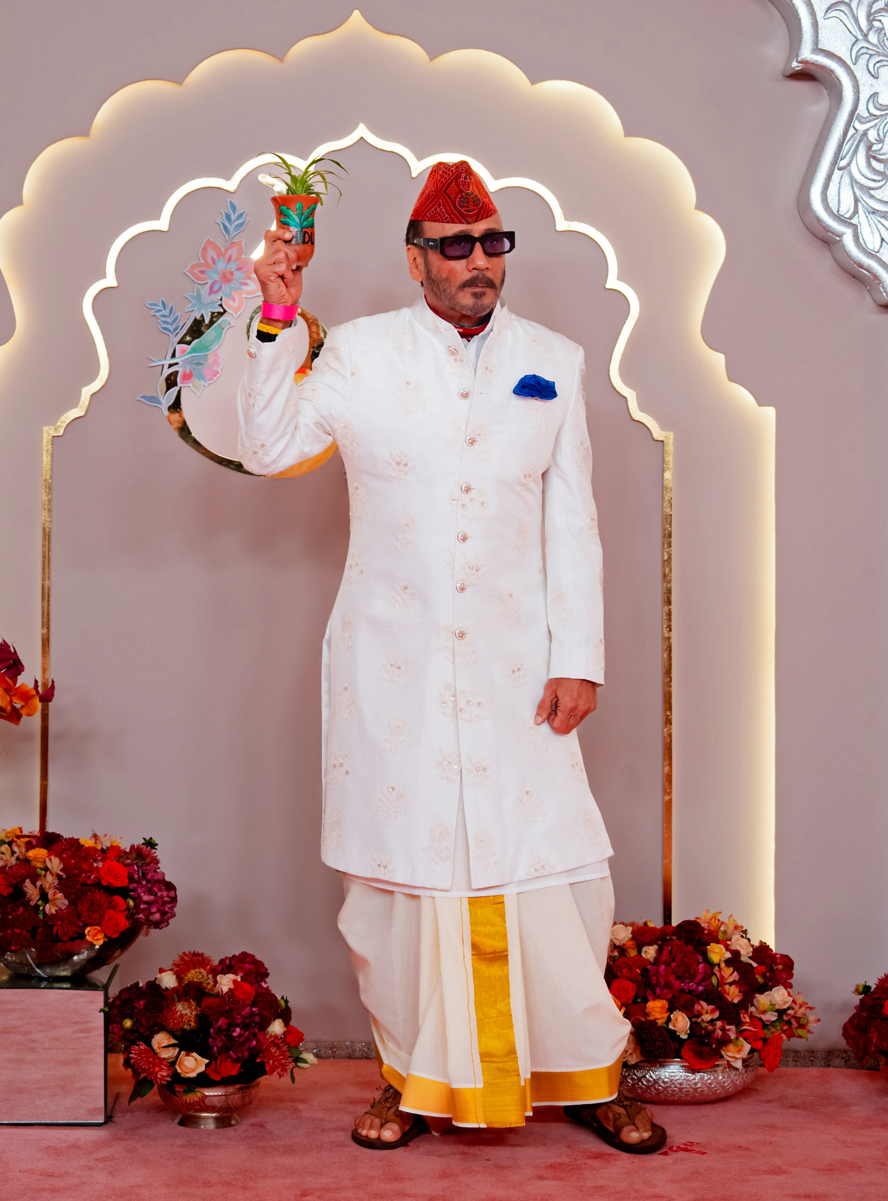 ‘Raaste Pe Hi Dum Tod Dega’ – Jackie Shroff Ne Mumbai Traffic Mein Phanse Ambulance Ka Video Share Kiya, Gusse Mein Bola