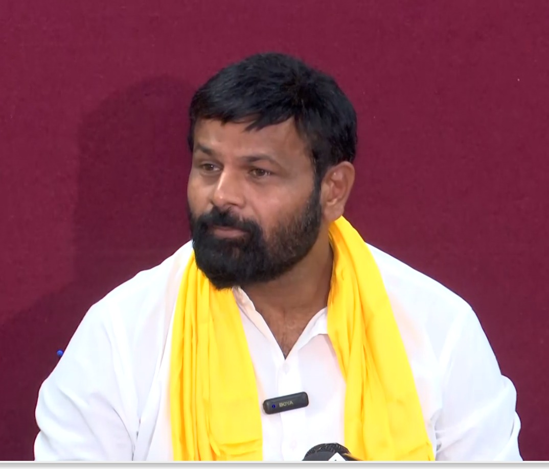 OBC Activist Laxman Hake Ne Maharashtra Government Ke GR Ko ‘Illegal’ Bataya