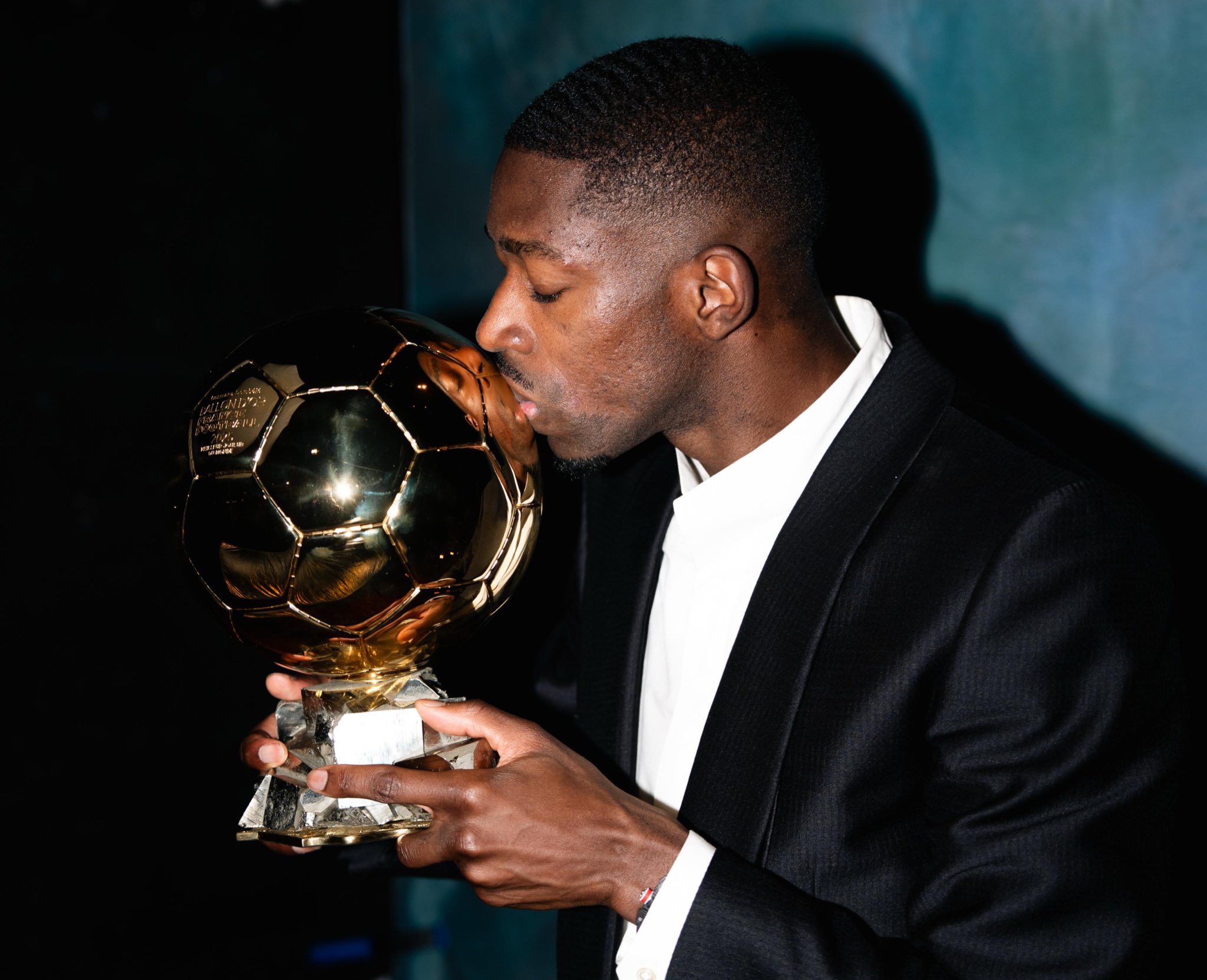 “Ousmane Dembélé pehla Black Muslim player jo jeeta Ballon d’Or 2025”.