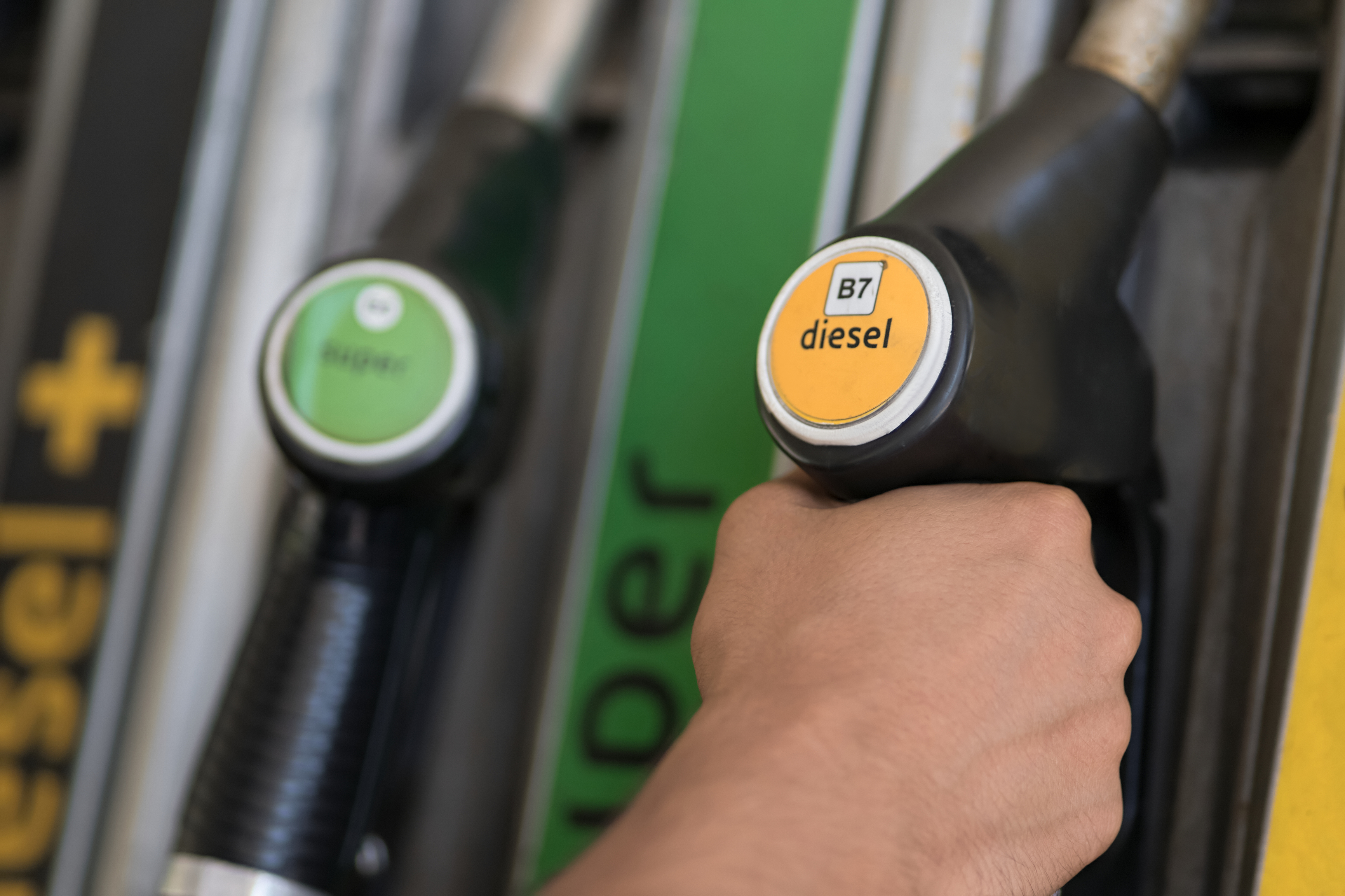 ‘No PUC, No Fuel’ Policy Maharashtra Shuru