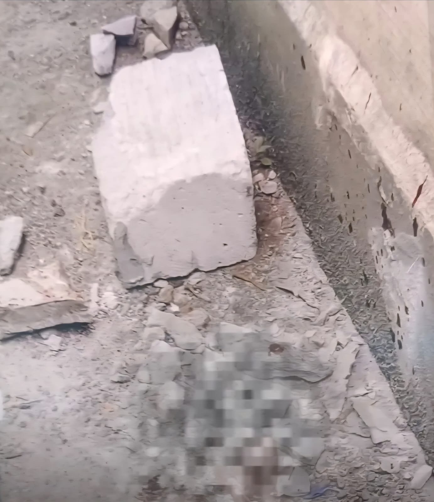 Jogeshwari East Mein Under-Construction Site Se Cement Block Girne Se 22 Saal Ki Mahila Ki Hui Maut.