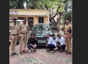 Chalti Car Ki Chath Par Baith Ke Banaya Tha Video, Mumbai Police Ne Liya Action