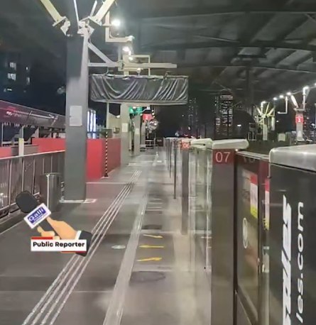 Mumbai Metro Line 2A Aur 7 Mein Technical Glitch, Services Mein Delay