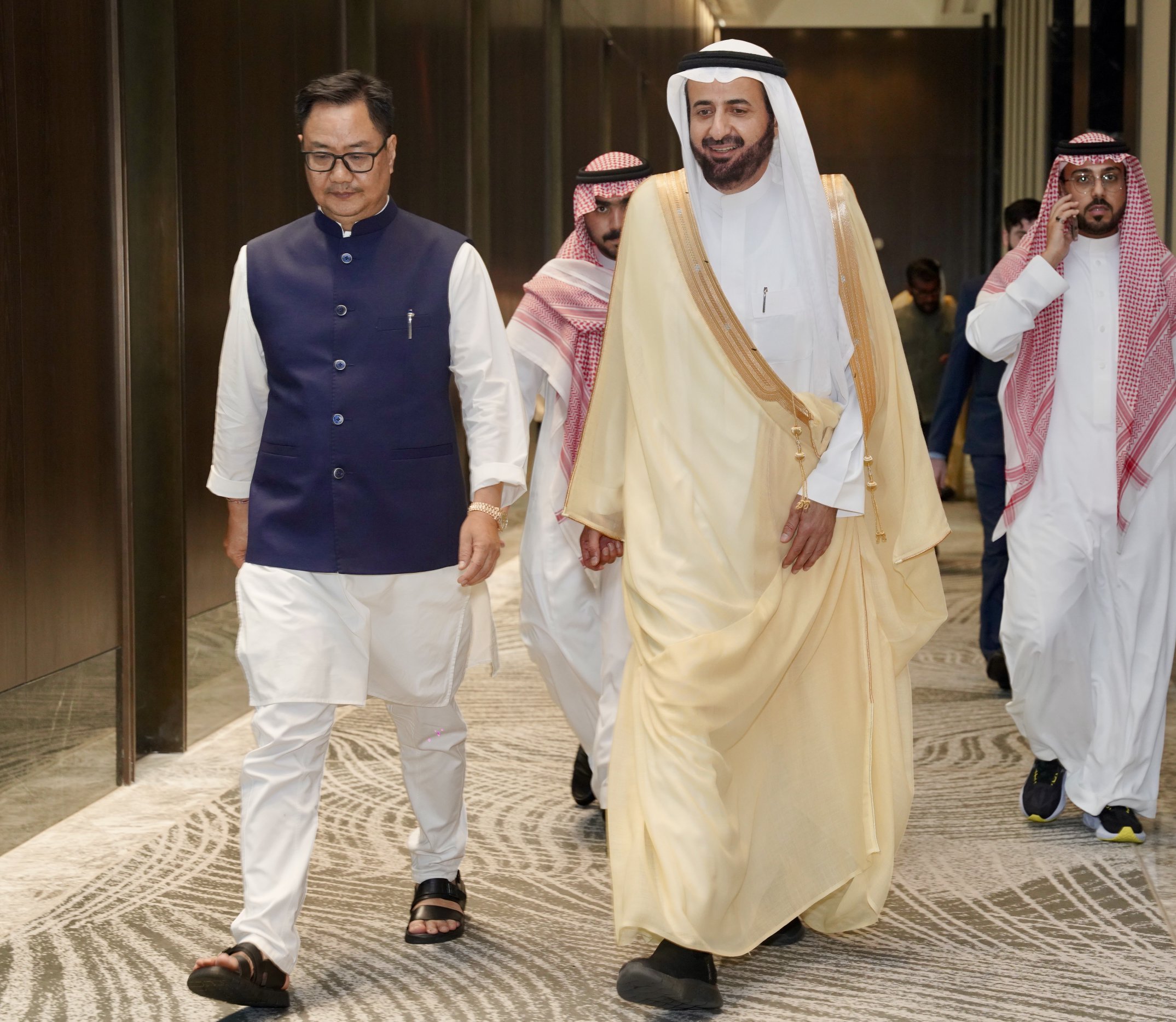 Kiren Rijiju Ne Saudi Arabia Me Hajj 2026 Ka Quota Final Kiya — Bharat Ke 1,75,025 Pilgrims Jaayenge
