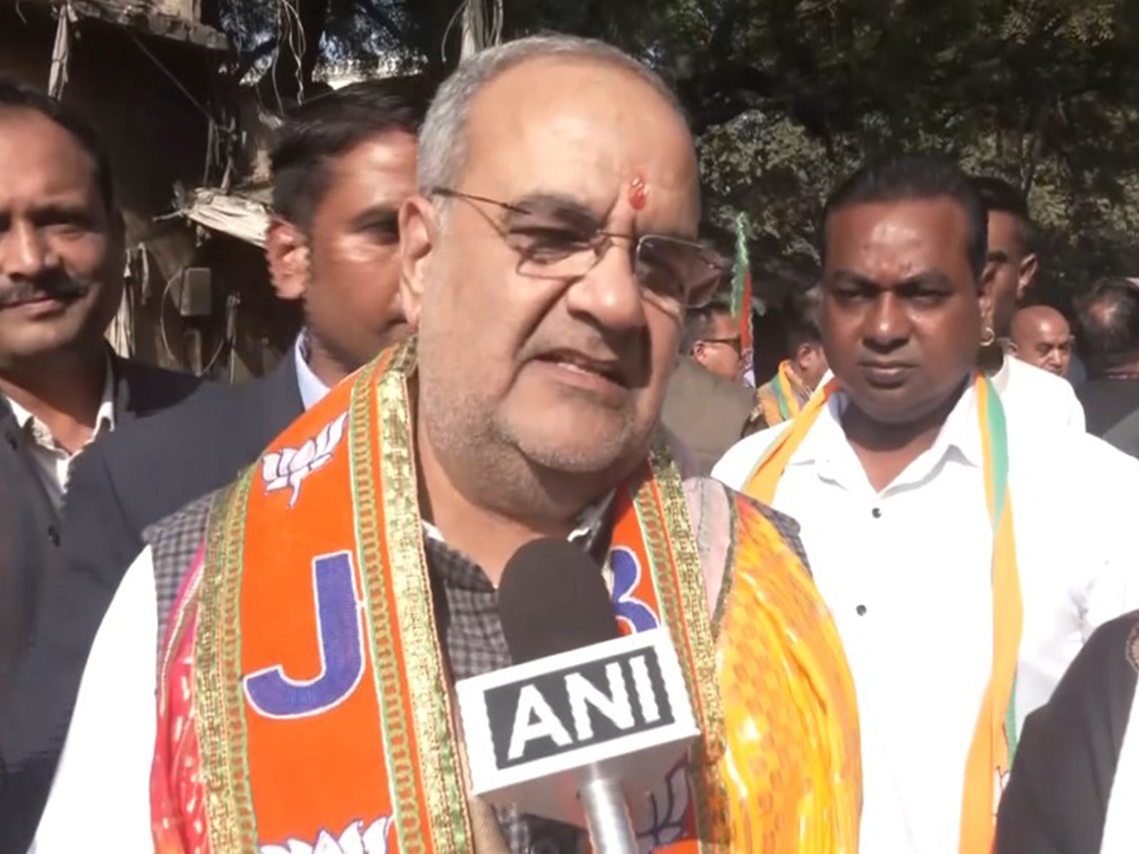 UP BJP launches ‘Kundi Khatkao’ drive in Lucknow to boost public participation in SIR process