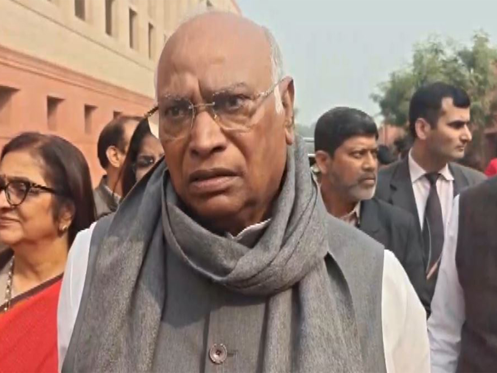 “Government not ready to discuss SIR in Parliament”: Mallikarjun Kharge