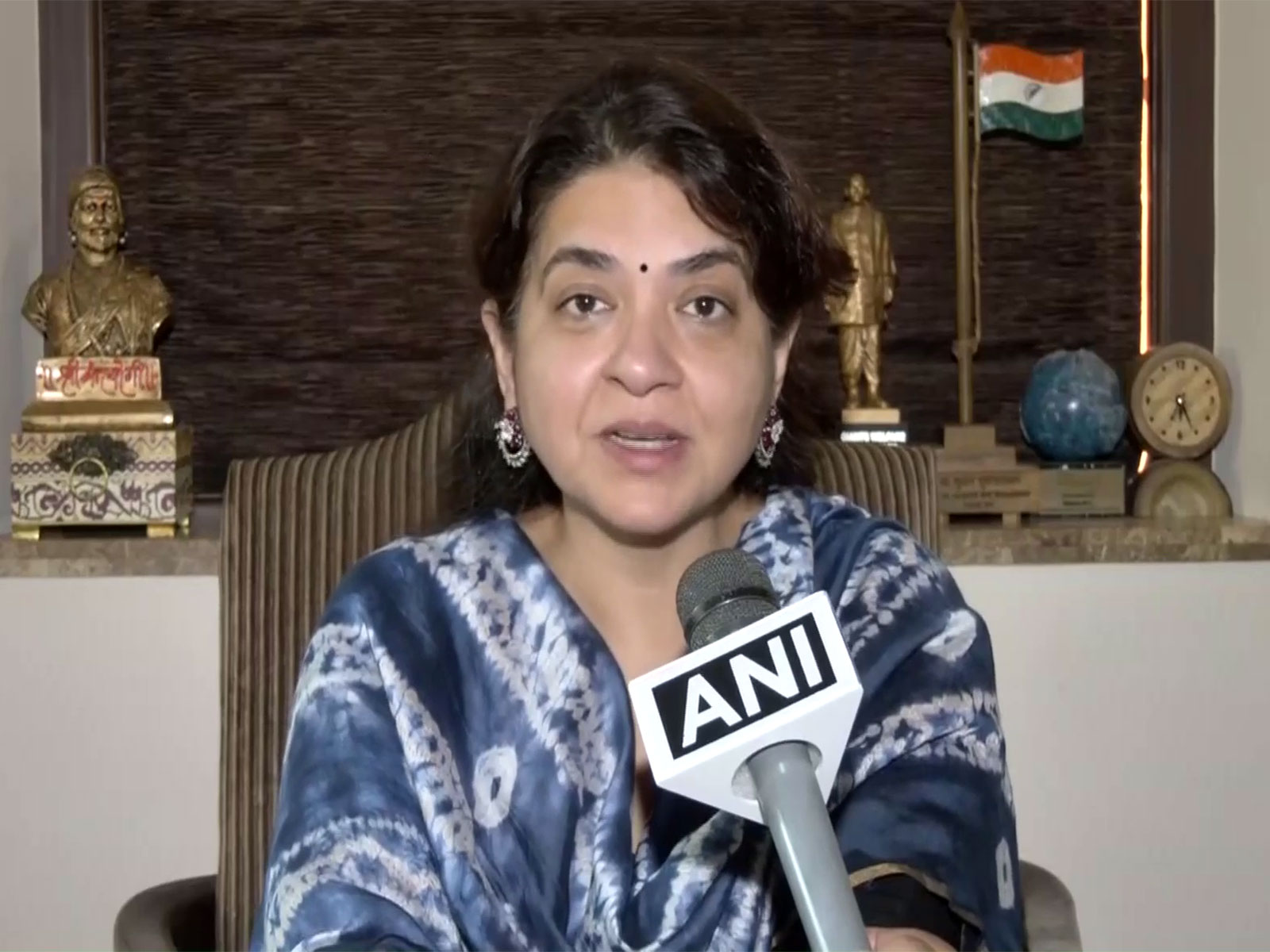 “Rahul Gandhi a serial dramatist; spreading false narratives after losing”: Shiv Sena’s Shaina NC