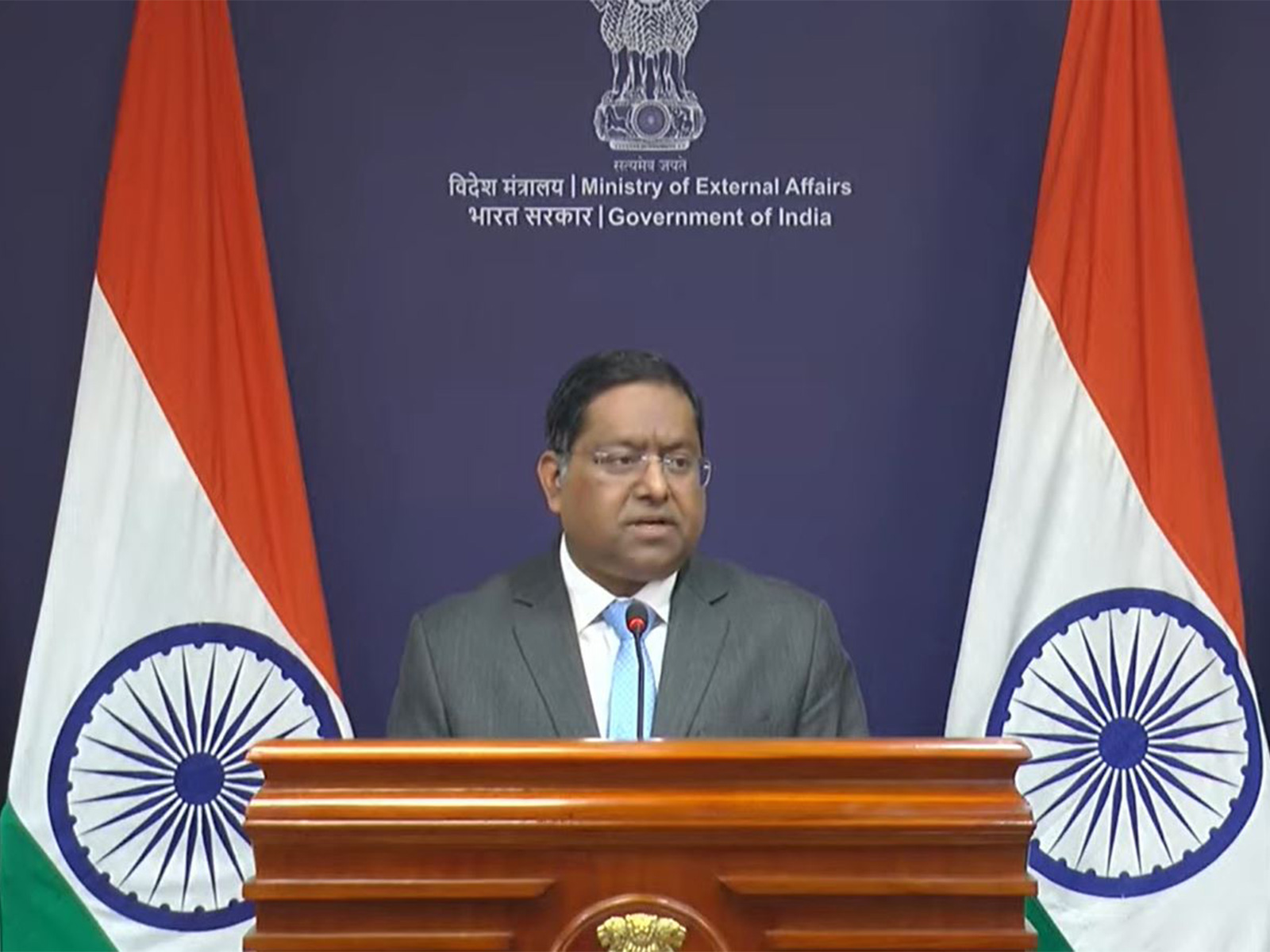 India calls for “free, fair, inclusive and participatory elections” in Bangladesh: MEA