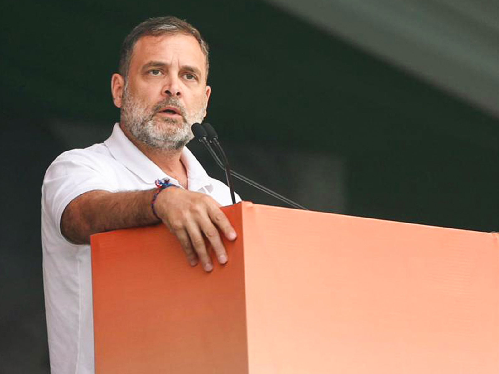 “No water, just poison being distributed’ in Indore; PM remains silent “: Rahul Gandhi slams BJP