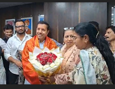 Thane Municipal Corporation: Shanu Pathan bane Leader of Opposition, Jagadale House Leader