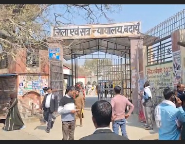 Neelkanth Mahadev Temple vs Jama Masjid: Kab tak ke liye sthagit hui Badaun court mein mandir-masjid vivaad ki sunwai?