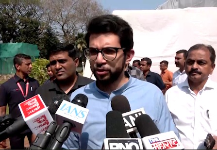 Middle East War Par Aaditya Thackeray Ne Centre Se Maangi All-Party Meeting