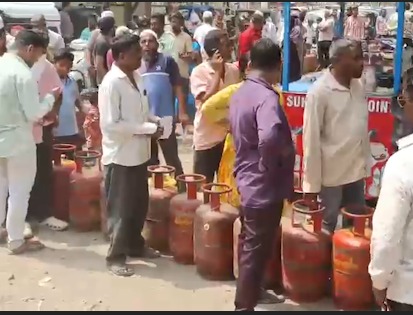 Resturant Mai Gas ki Killat , Banglore mai 10 March se Resturant Bandh ho sakte hai