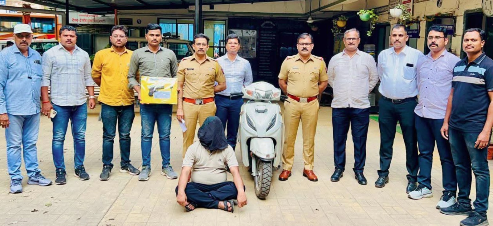 48 Ghante Mein Shooter Arrest, Purane Jhagde Ka Badla Lene Ke Liye Ki Thi Firing