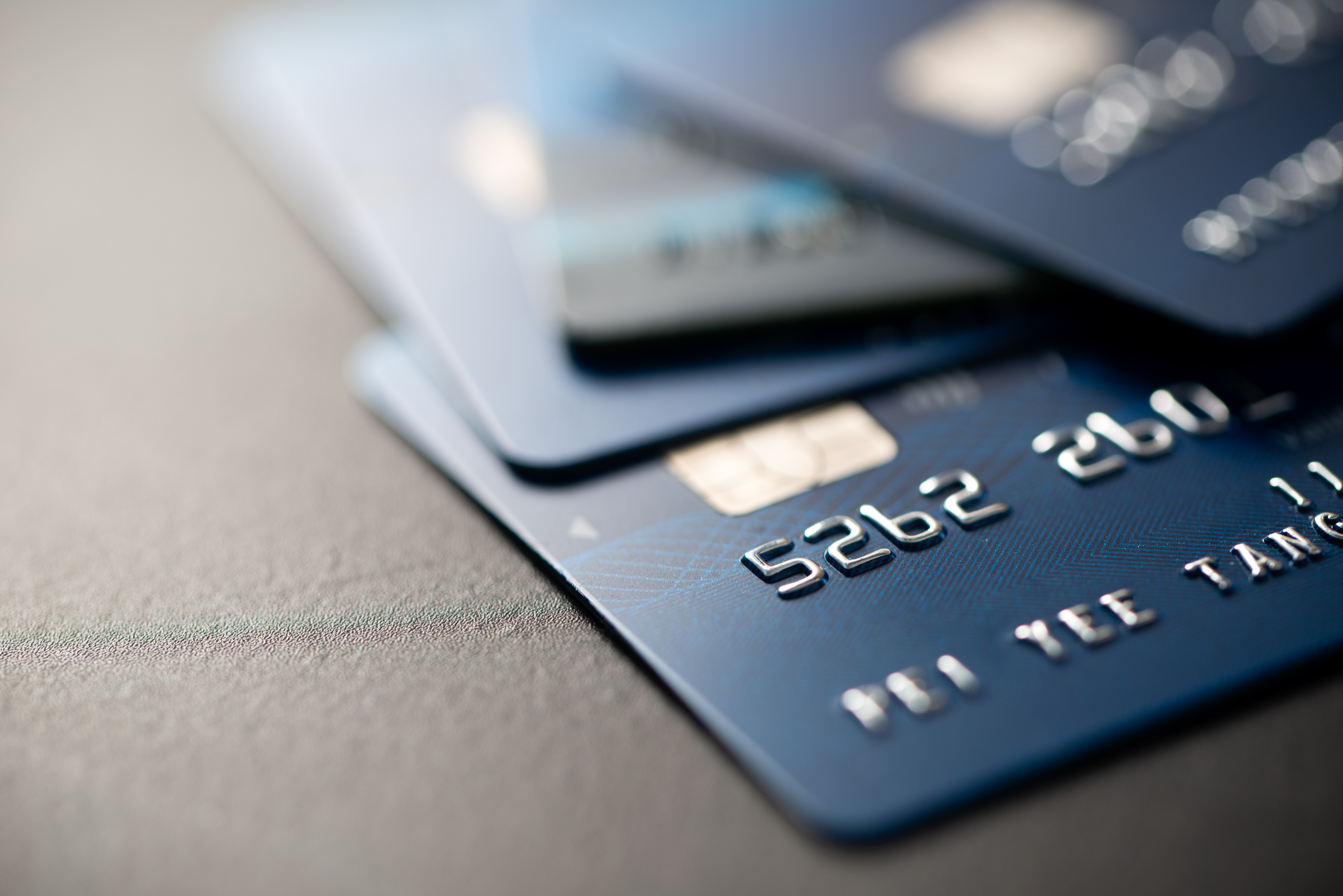 Bombay High Court Judge Online Scam Ka Shikaar – Credit Card Reward Points Ke Naam Par ₹6 Lakh Ki Thagi