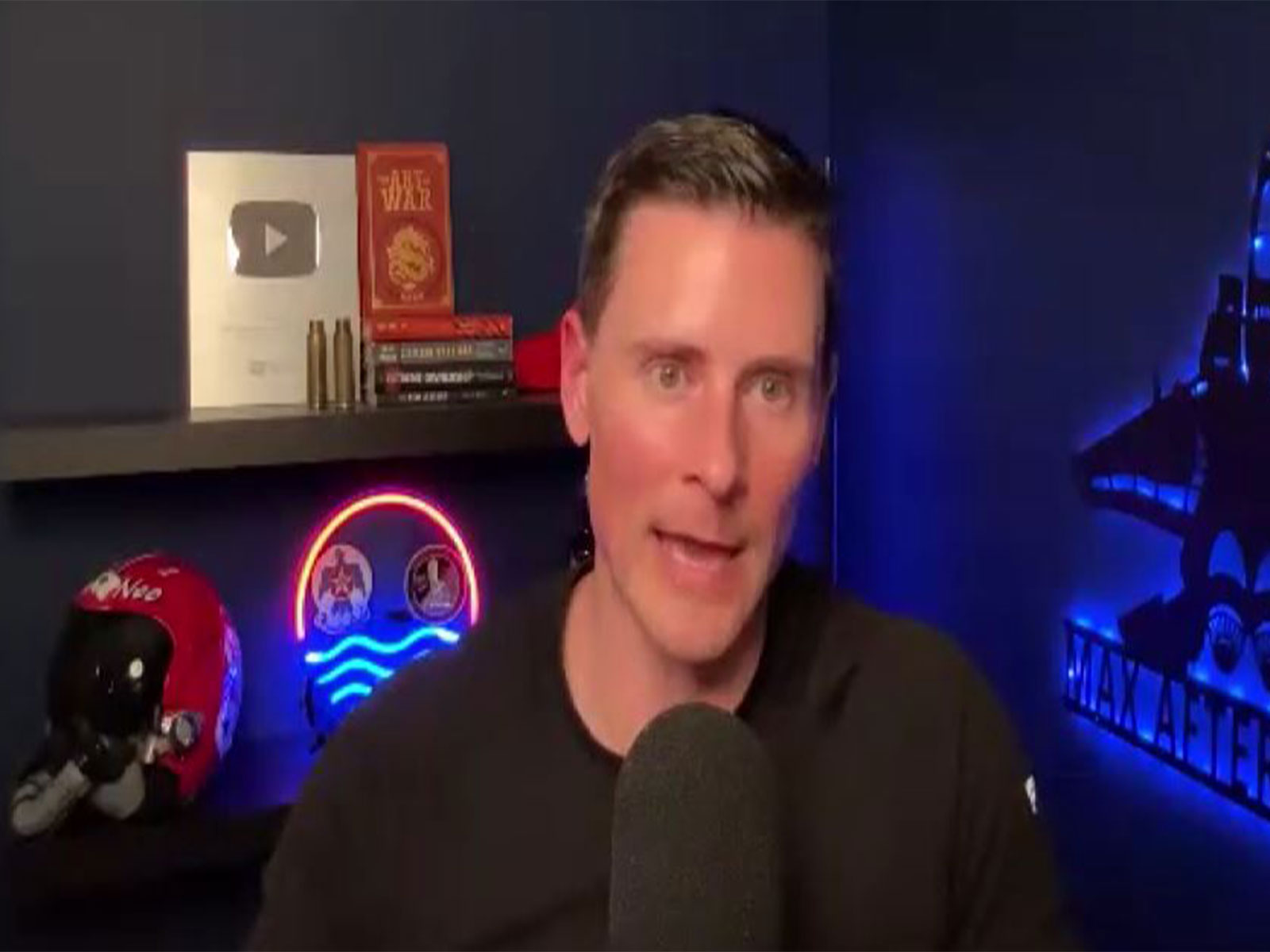 “Iran no slouch”: Former US combat pilot Ryan Bodenheimer on threats to US forces in Hormuz