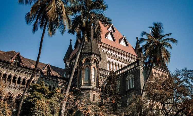 Kamala Mills Fire Case: Bombay HC Ne BMC Ki Saalon Baad Illegal Construction Case Reopen Karne Ki Plea Kharij Ki