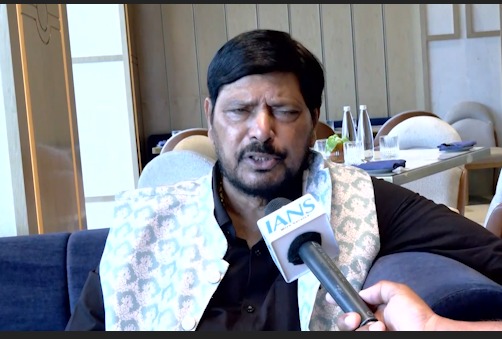 Mumbai Mein Marathi Rule Par Rickshaw Drivers Mein Dar, Ramdas Athawale Ka Statement Viral